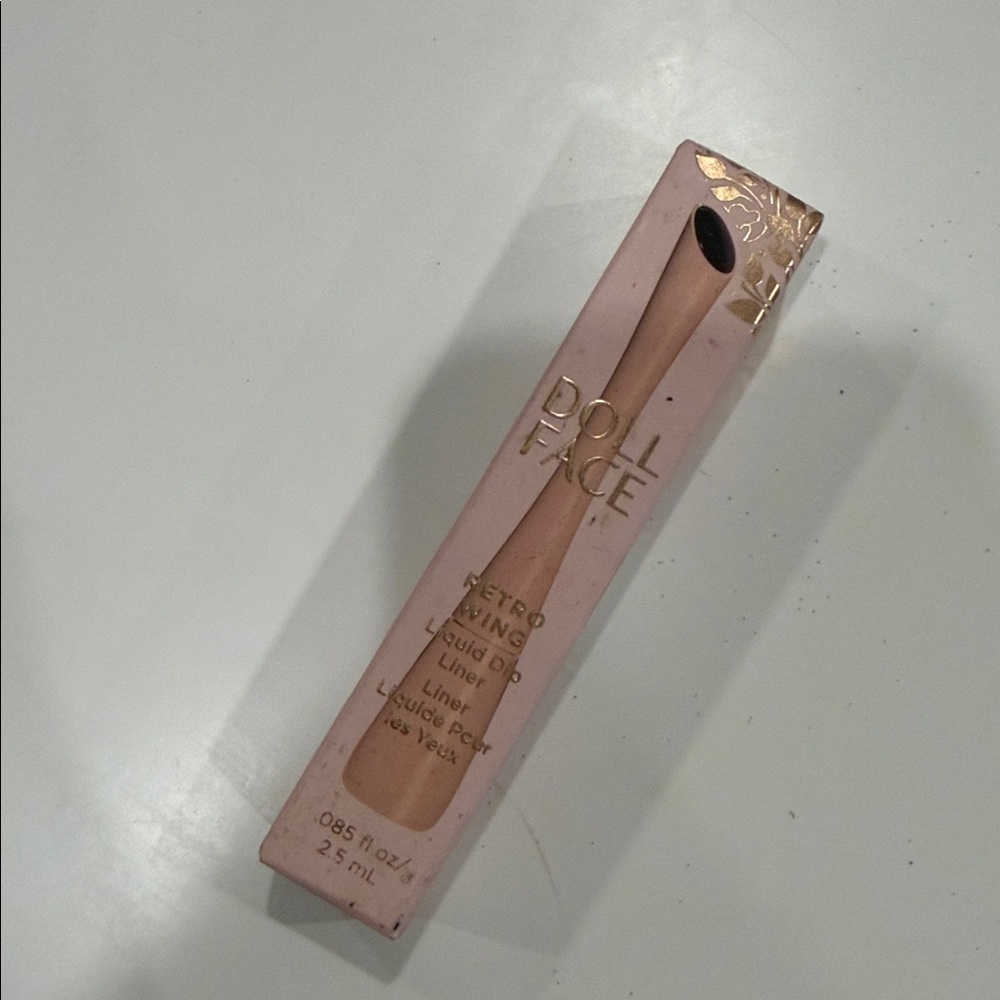 Perfect Wing Liquid Eyeliner - Rose Gold